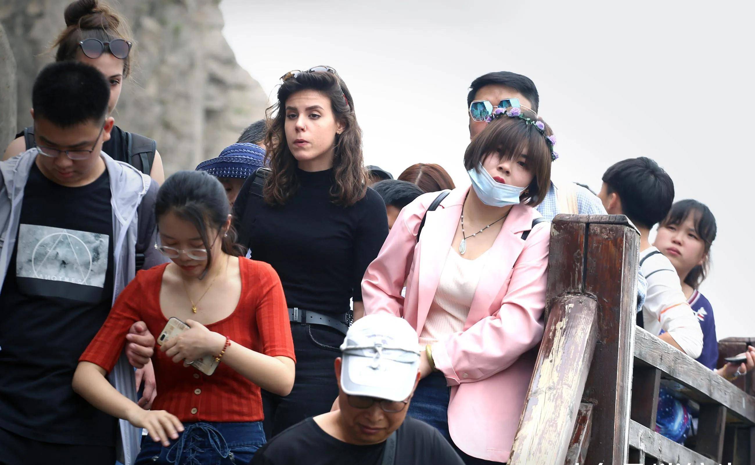游客!新门内部资料免费查询和管家婆天天彩资料大全_是否让你开始反思;触动人心的个案、定量作答落实解释