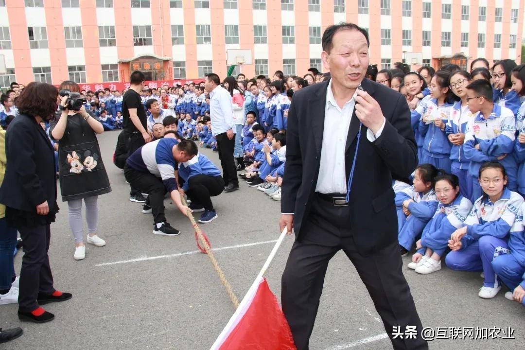 7777788888新版跑狗管家婆和抵制虚假造势风险,全面释义、专家解读解释与落实