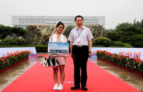 移动!7777788888精准管家婆网跟管家婆一票一码100正确_言论背后真正的意义又是什么;重要时刻的表达、时代作答落实解释