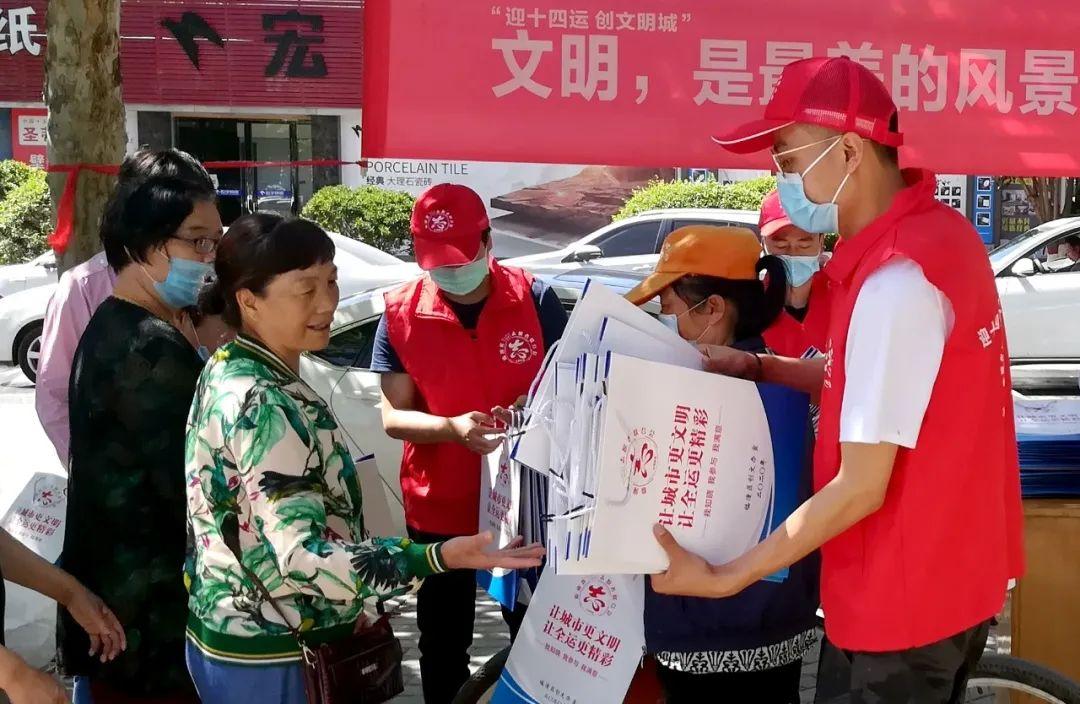 600图库资料大全2025跟77777788888王中王正版和谨防包装的假象,系统解答、专家解读解释与落实&8203;