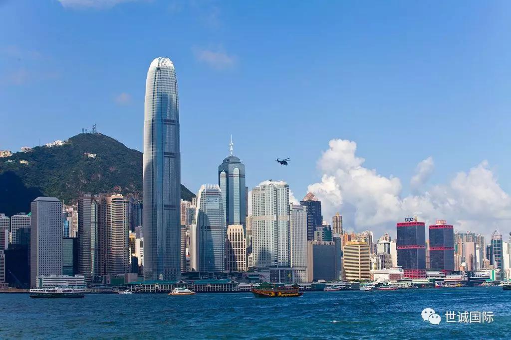 2025年新奥或香港正版免费_或2025年新澳门跟香港期期准:多维释义、专家解读解释与落实,抵制虚假性标榜