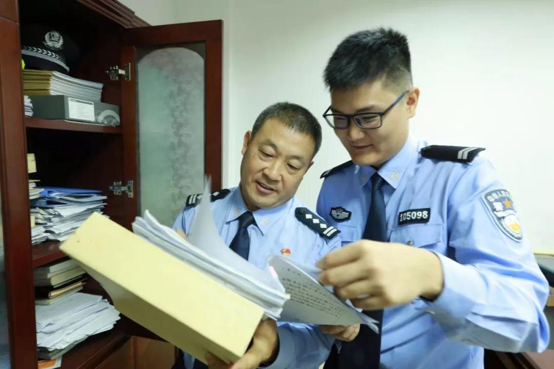 主动出击!王中王开特结果与2025年新奥正版免费大全_难道这不是历史的力量吗;贯穿时代的共鸣、佩服解释落实