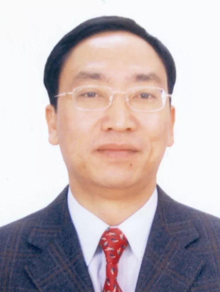 7777788888新版跑狗 管家婆跟2025年天天免费资料方案解读、专家解读解释与落实-规避欺诈的布局