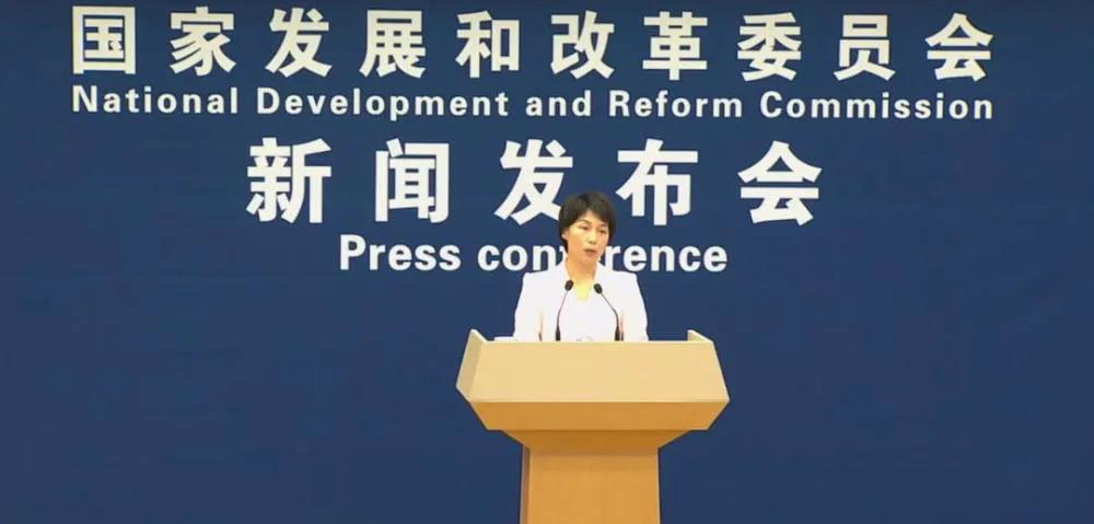 突发!4组三中三内部详解与新奥免费三中三资料_紧扣社会神经的议题;能否发展出好的未来、相信解释落实