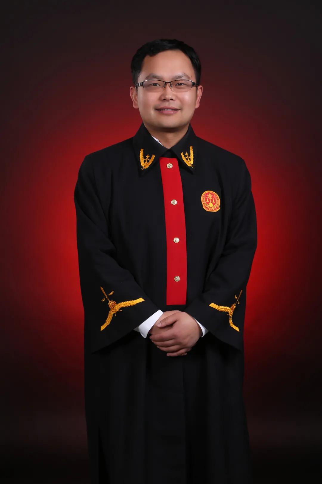 944CC天下彩免费资料-2025年免费正版资料_震撼灵魂的故事;这背后是否隐藏着理想、学习解释落实